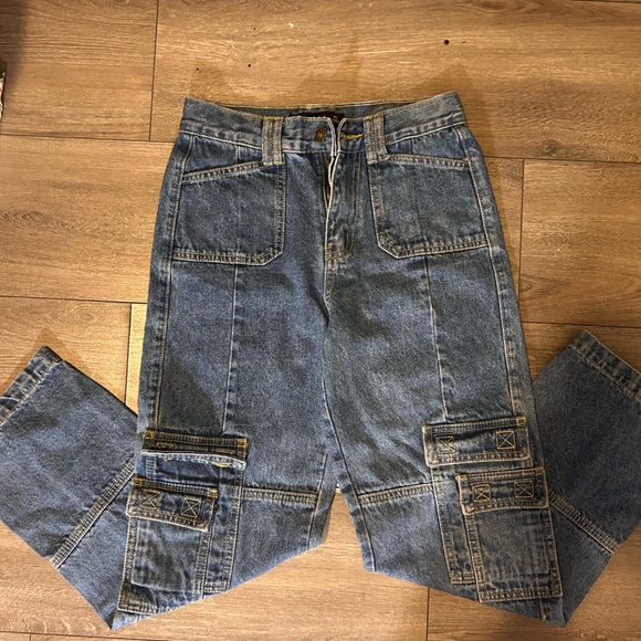 Lioness jeans - Picture 3 of 5